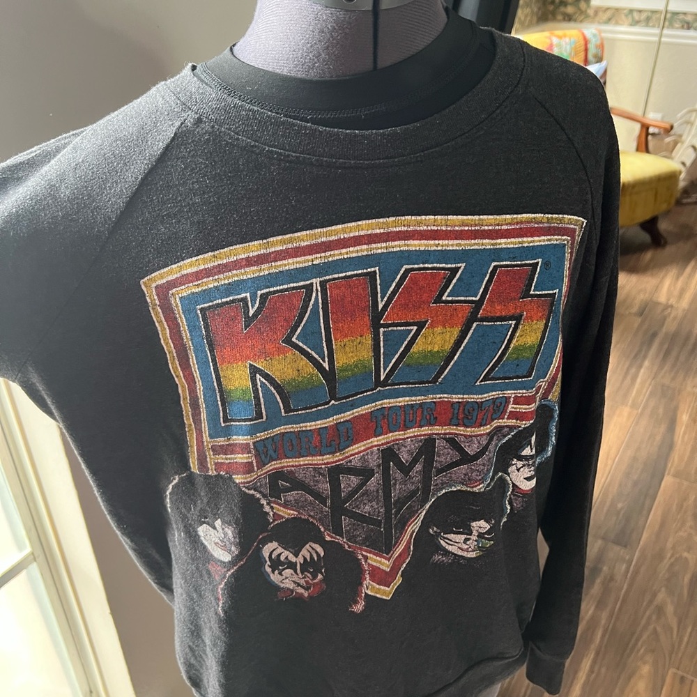 Womens KISS sweatshirt by Forever 21 size L